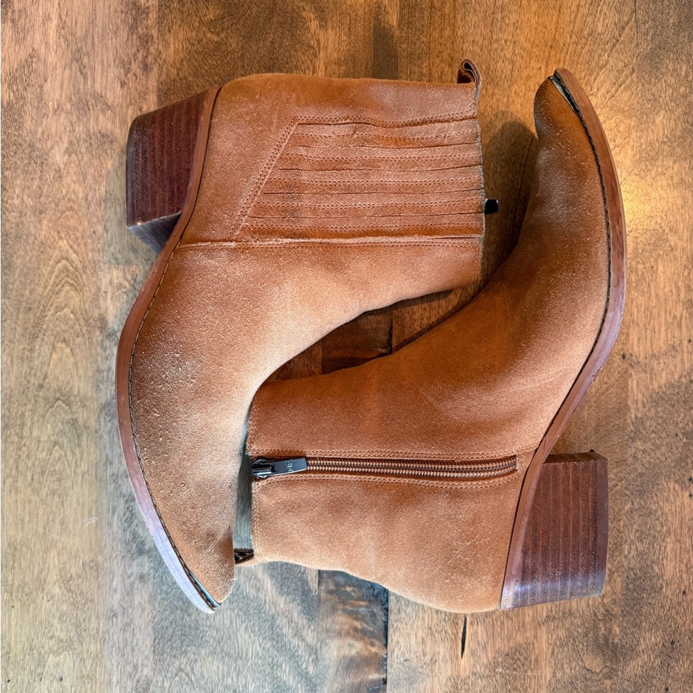 Marc Fisher Tan Suede Ankle Boots size 9